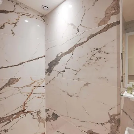 Romantic & Refined Flat In The Heart Of Appartamento *
